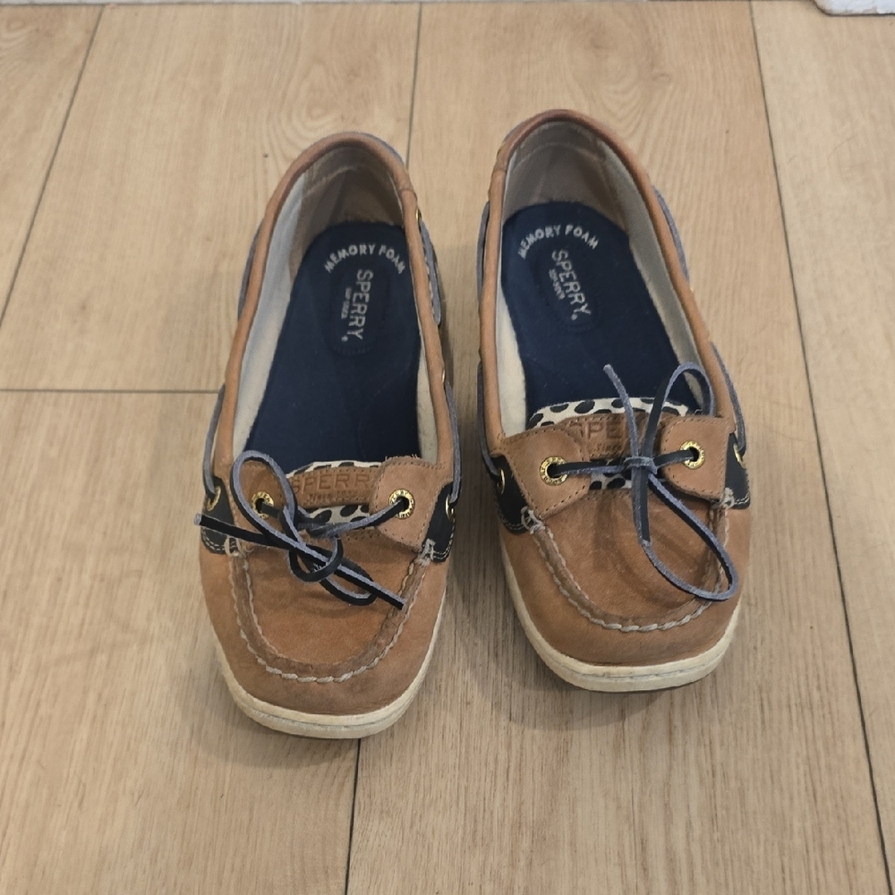 Sperry Brown Moccasins with Classic Nautical Design
